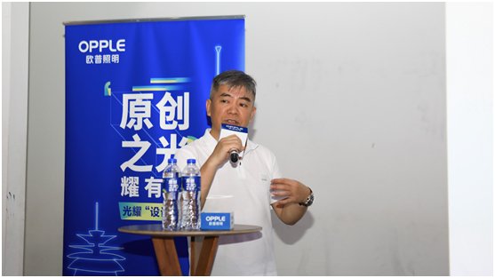 光耀(yào)“设计论”大(dà)咖全新视(shì)角,聚焦“原创之光 耀(yào)有你”!